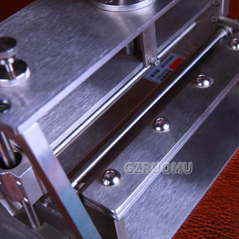 Máquina Manual de Cortar Couro - Leatherwork Machine avaliação e preço